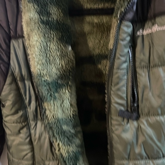 Eddie Bauer Kids Two-Tone Puffer Jacket - Picture 3 of 10